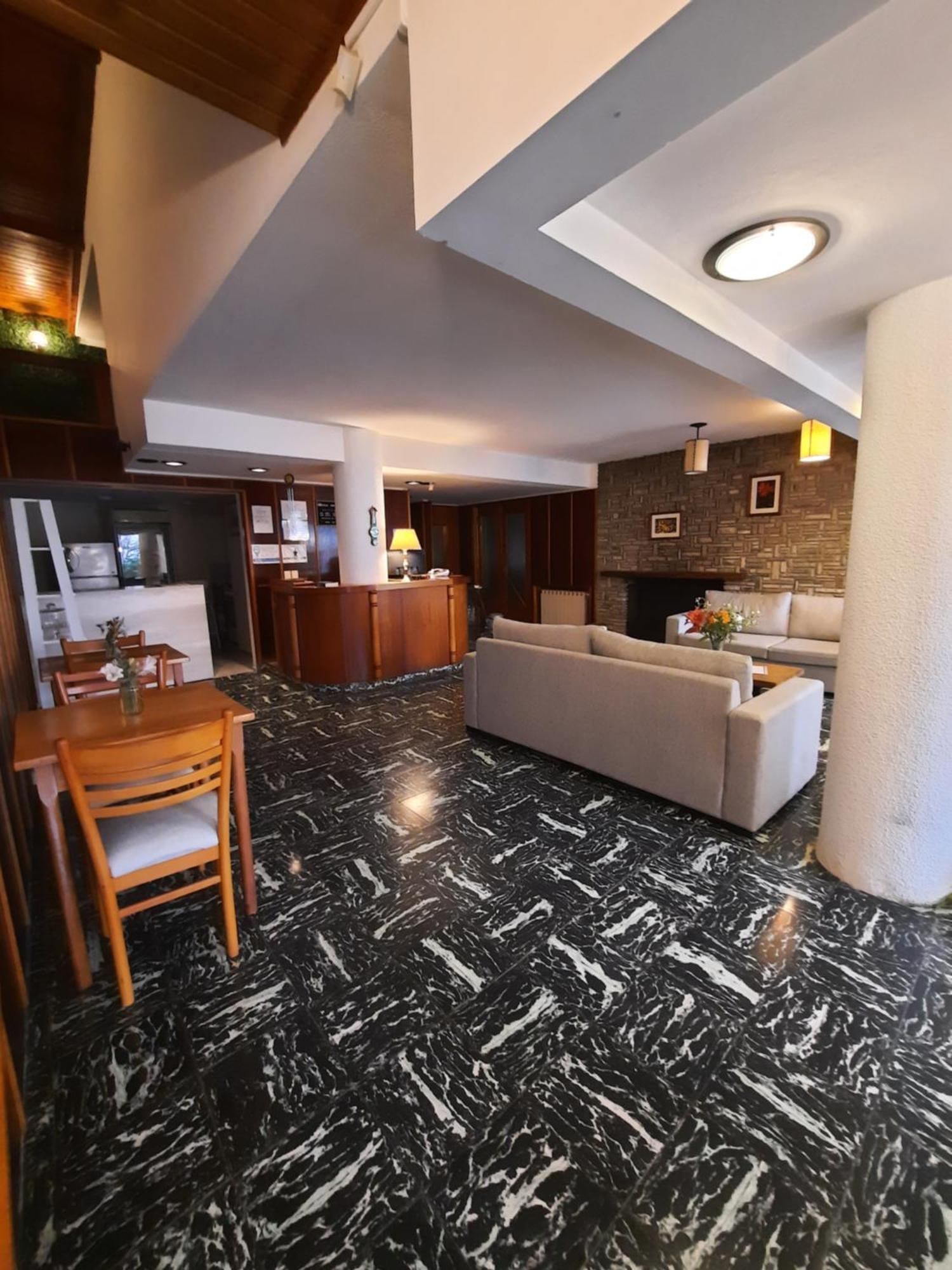 סן קרלוס דה ברילוצ'ה Hosteria Bello Horizonte מראה חיצוני תמונה